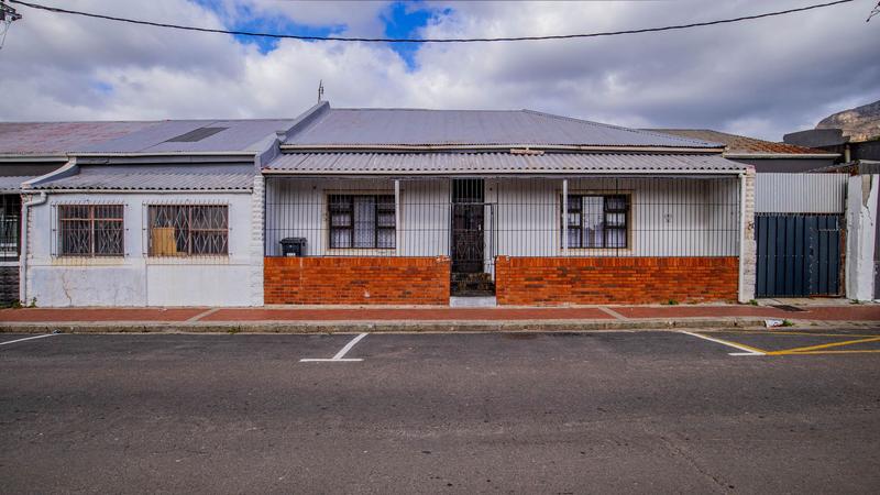 6 Bedroom Property for Sale in Salt River Western Cape